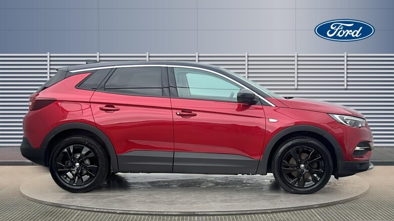 Vauxhall Grandland X 1.2 Turbo SRi Nav 5dr Auto Petrol Hatchback